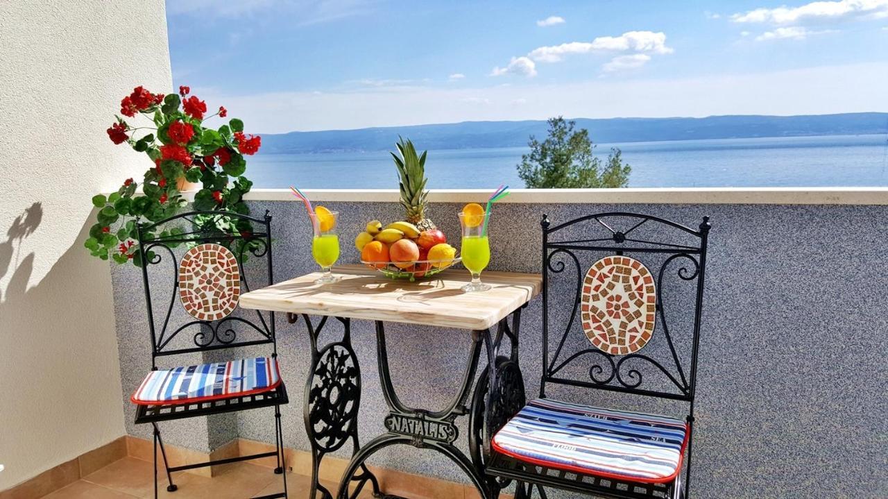 Apartments By The Sea Krilo Jesenice, Omis - 15145 เยเซนิเซ ภายนอก รูปภาพ