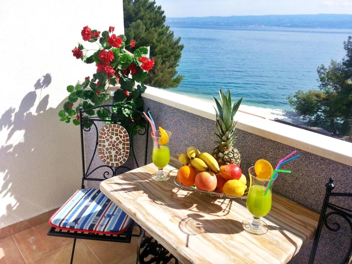Apartments By The Sea Krilo Jesenice, Omis - 15145 เยเซนิเซ ภายนอก รูปภาพ