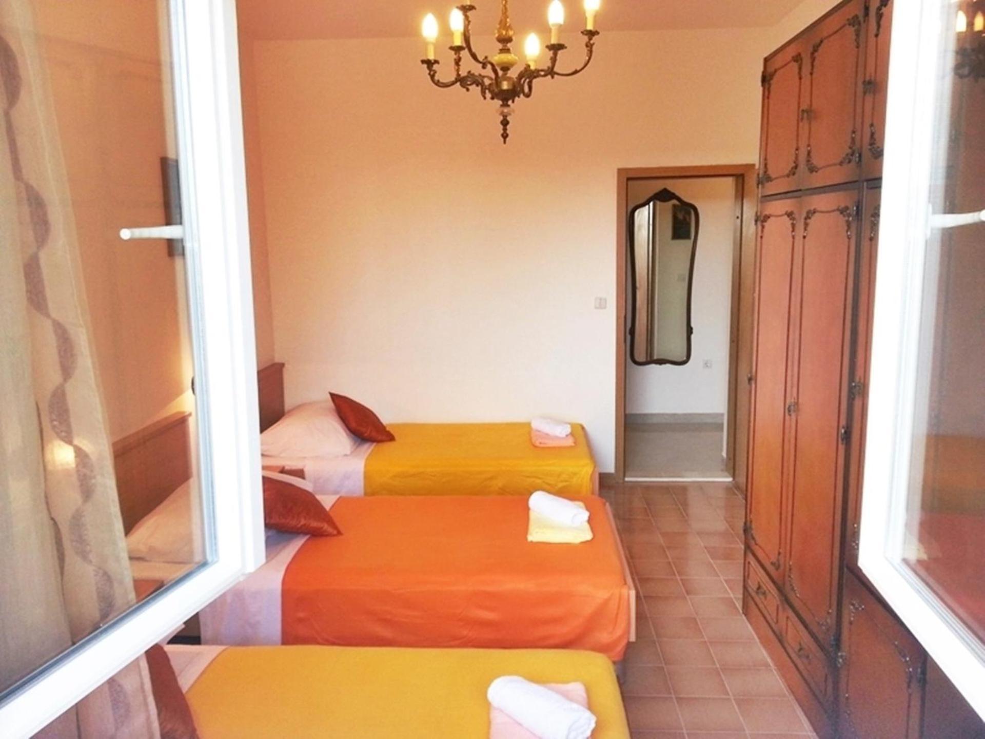Apartments By The Sea Krilo Jesenice, Omis - 15145 เยเซนิเซ ห้อง รูปภาพ